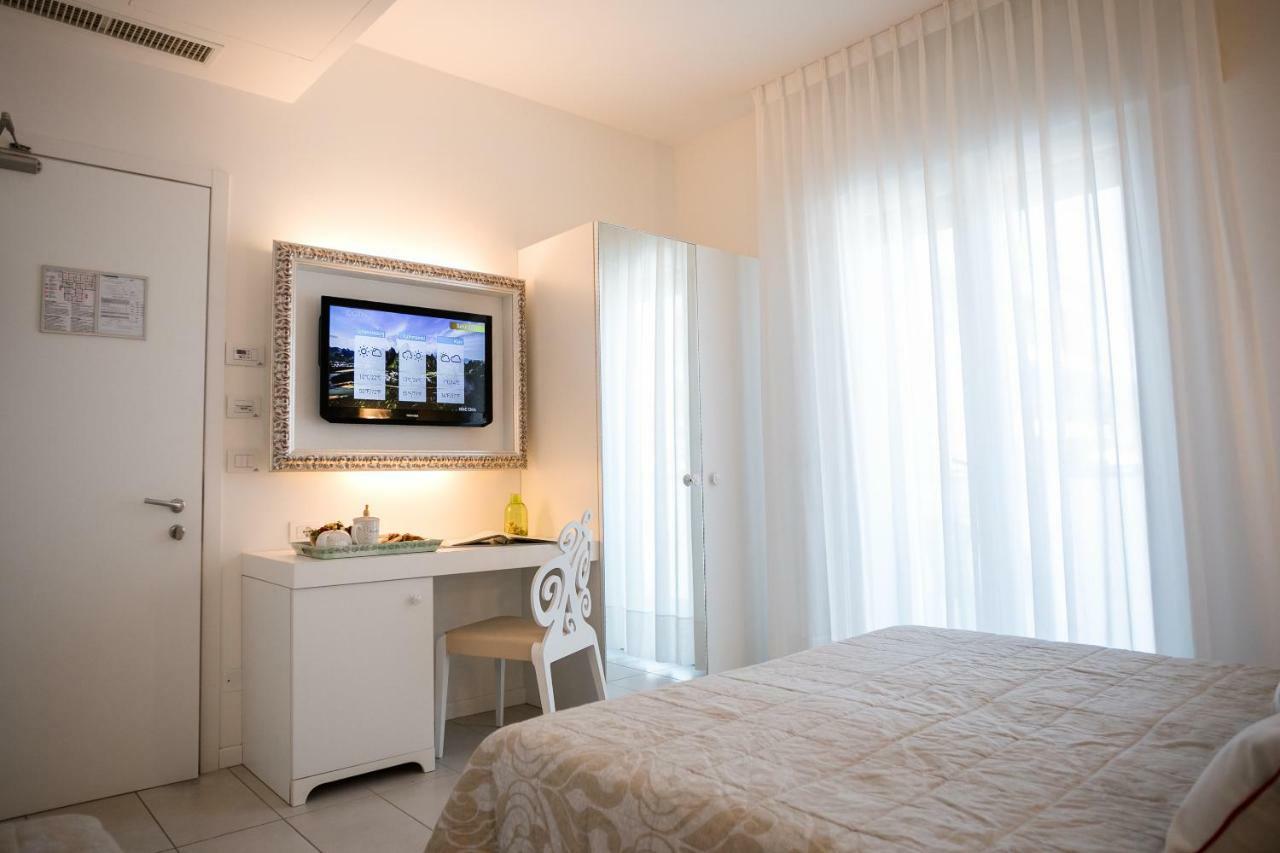 Hotel Albatros Lido di Jesolo Exterior photo